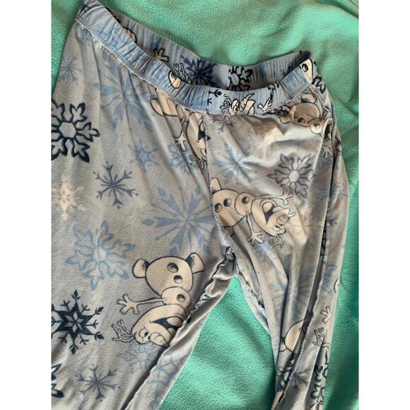 XL Light Blue, Dark Blue and White Olaf Snowflake Frozen Pajama Bottoms - Picture 9 of 9